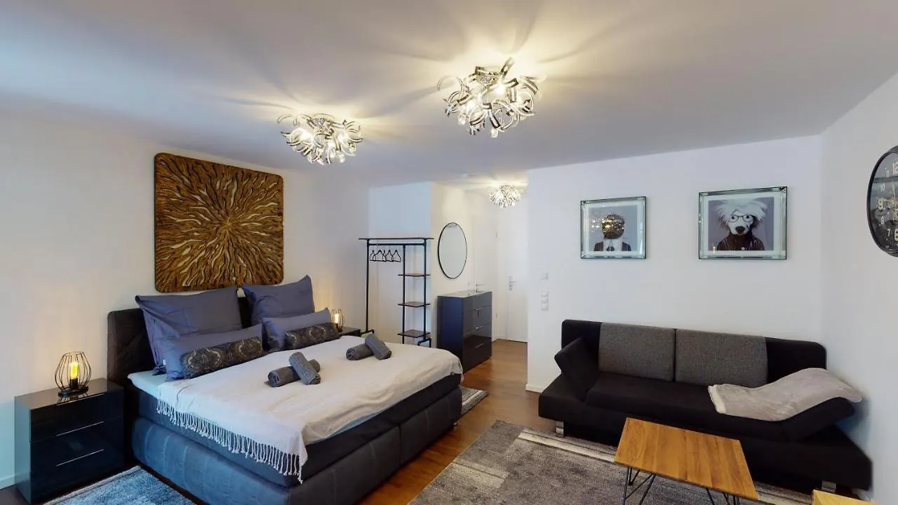 Apartment Sweethome - Business-Apartment Mit Kueche Und Terrasse, Netflix, Stellplatz Herzogenaurach